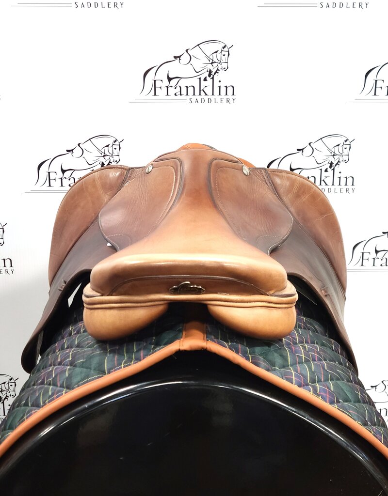 Pessoa Jumping Saddle 17" Seat Consignment #847