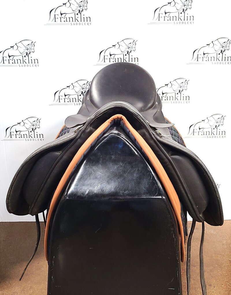 KFD Dressage Saddle 18.5" Seat Wide Tree Consignment #844
