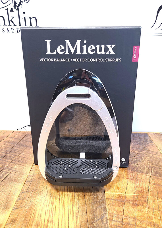 LeMieux LeMieux Vector Control Stirrup Aluminum