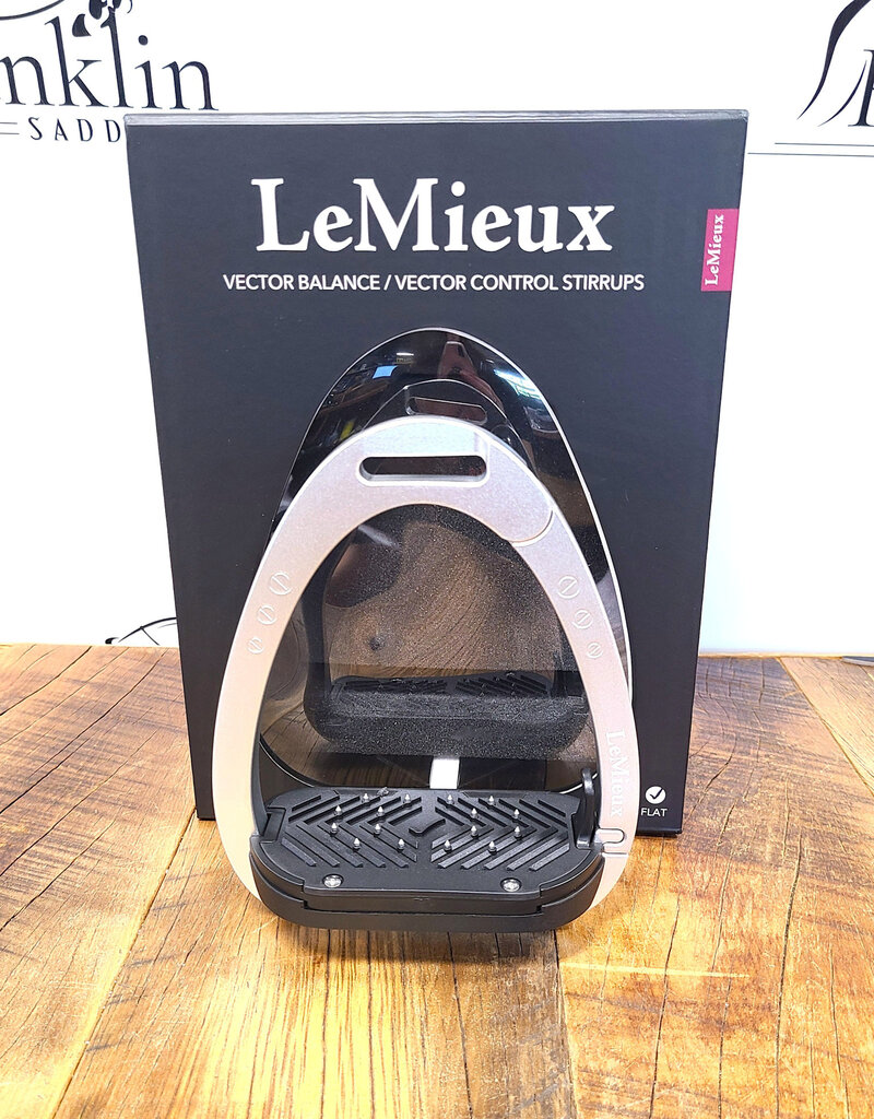 LeMieux LeMieux Vector Control Stirrup Aluminum