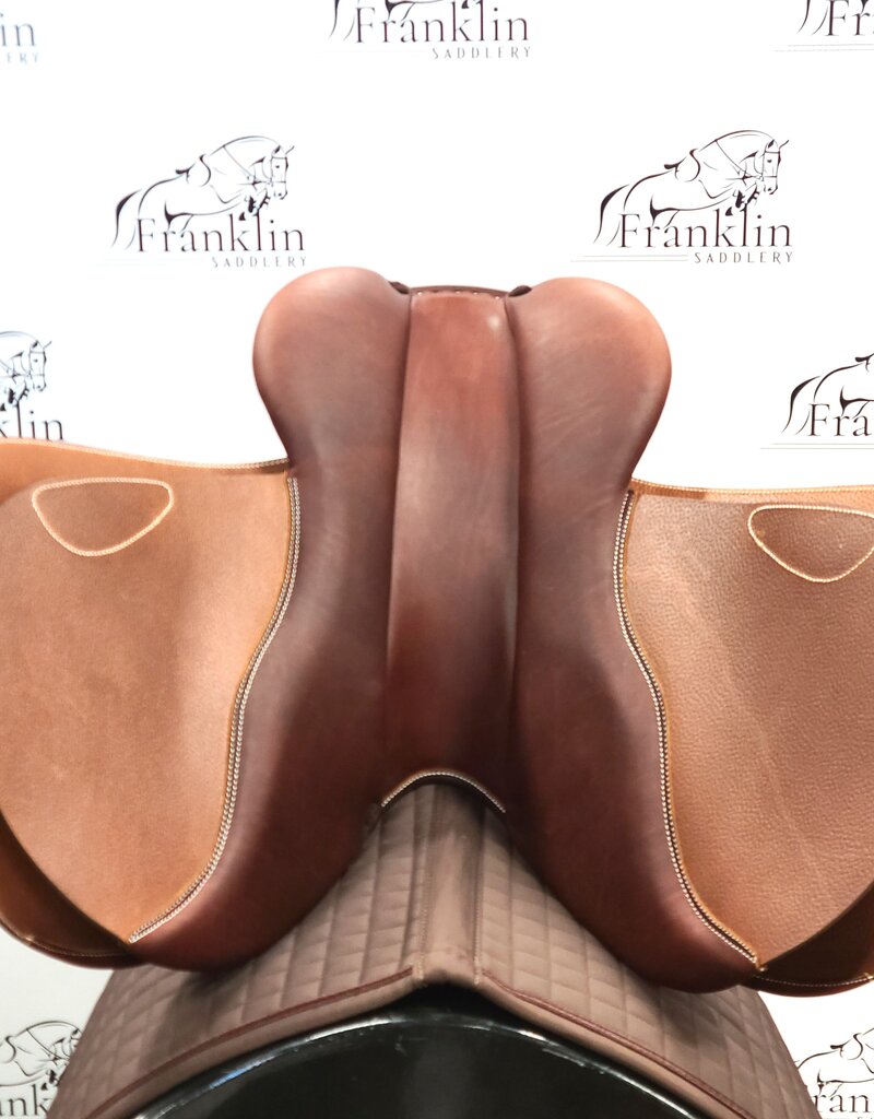 Butet Butet Premium Integrated L 15.5" Seat 1.5 Flap Standard Tree Gold Saddle