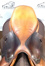 Butet M 17.5" Seat 2.5 Flap Gold Saddle Consignment #851