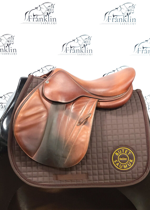 Butet Used 2020 Butet Premium Integrated M 16.5" Seat 2.25 Flap Standard Tree Gold Saddle
