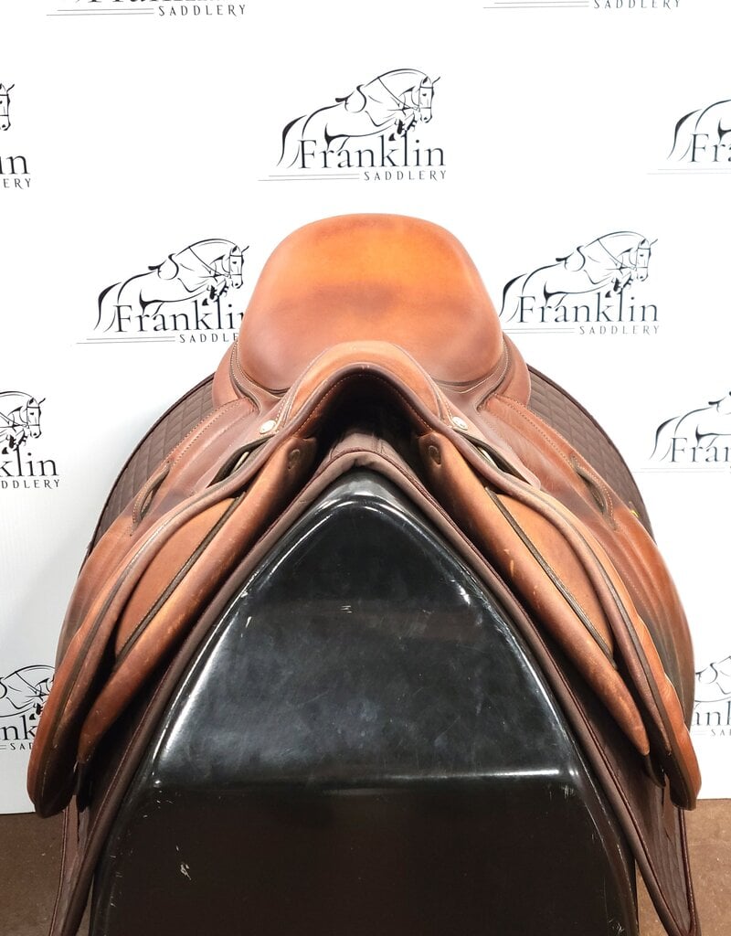 Butet Used 2020 Butet Premium Integrated M 16.5" Seat 2.25 Flap Standard Tree Gold Saddle