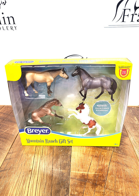 Breyer Breyer Mountain Ranch Stablemate Gift Set