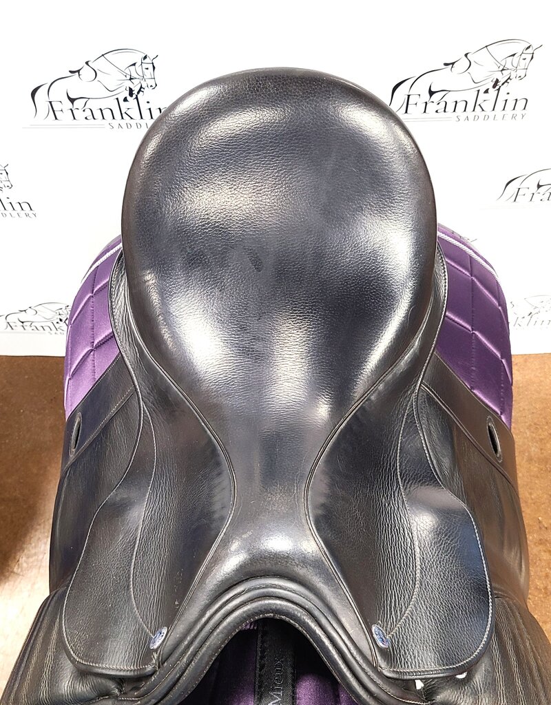 Frank Baines Dressage Saddle 18" Seat Consignment #860