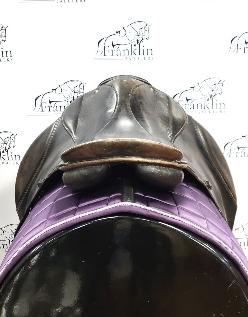 Euro-Riding Saphir Dressage Saddle 18" Seat Consignment #857