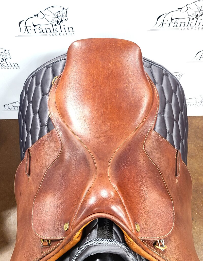 Collegiate All Purpose English Saddle 17" Seat Consignment #862