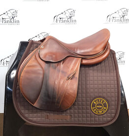 Butet Used Butet Premium Integrated M 17" Seat 2.25 Flap Standard Tree Gold Saddle #864