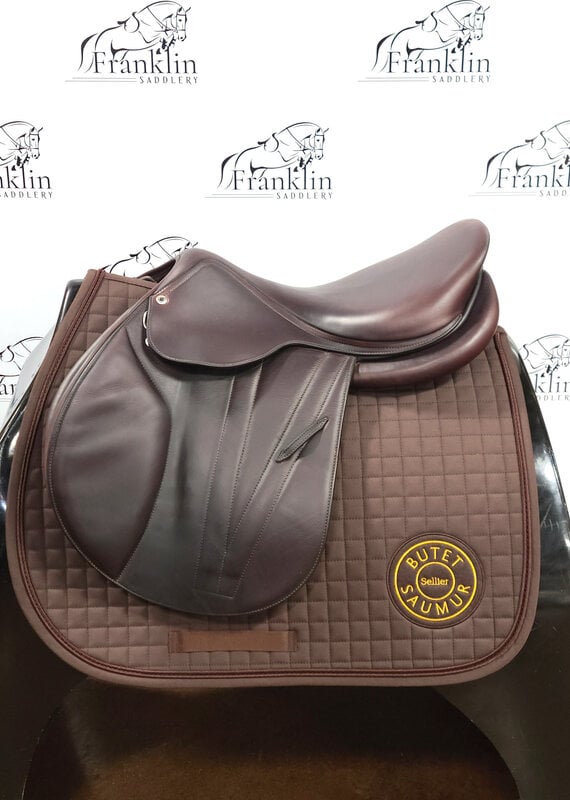 Butet Used 2023 Premium Integrated Butet M 17" Seat 2.25 Flap Wide Tree Cachou Saddle