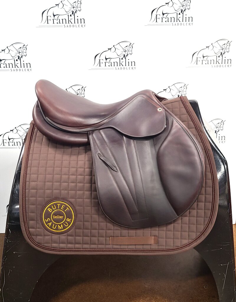 Butet Used 2023 Premium Integrated Butet M 17" Seat 2.25 Flap Wide Tree Cachou Saddle