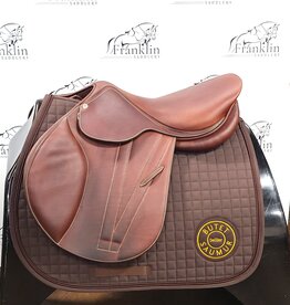 Butet Butet Premium L 17" Seat 2.5 Flap Standard Tree  UDTF Gold Saddle