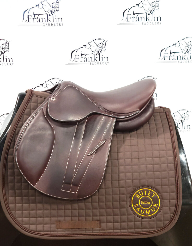 Butet 2026 Premium Butet L 15" Seat 1.5 Short Flap FVIRG DT A+ Cachou Saddle
