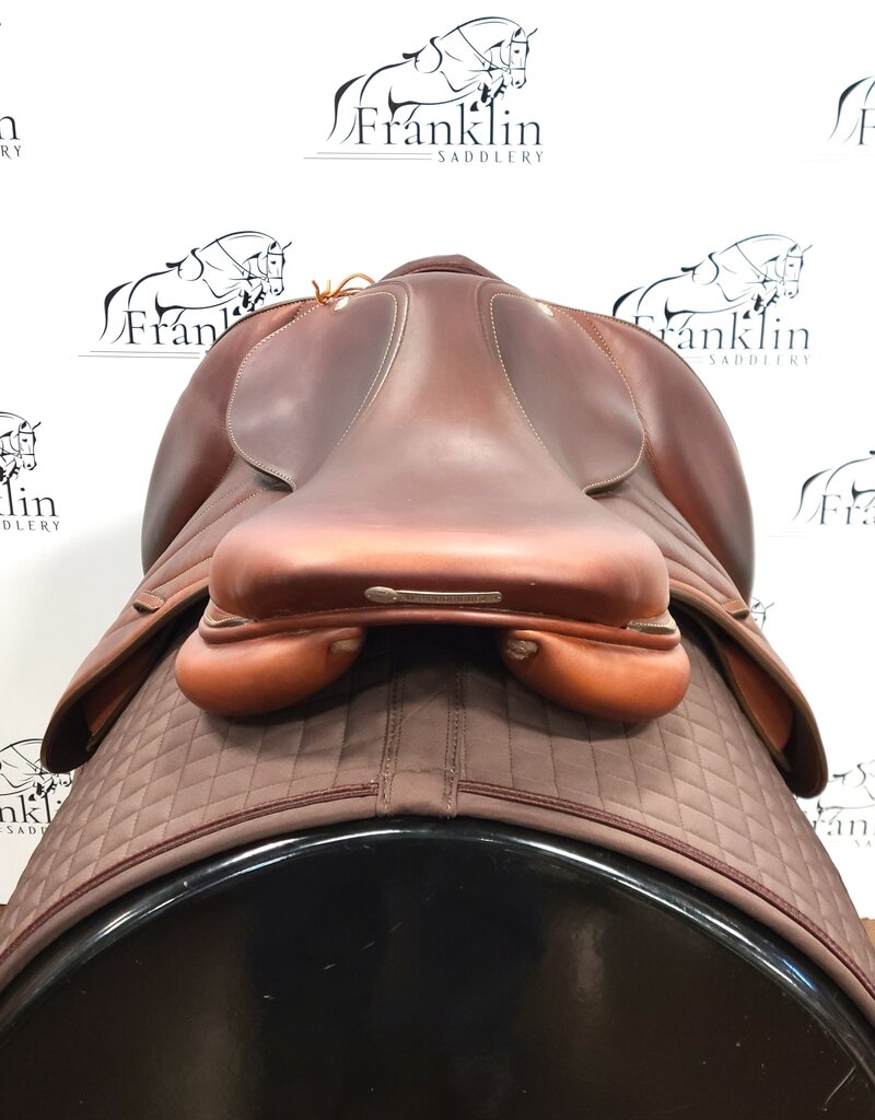 Used Butet L 17" Comfort Seat 2 Flap Standard Tree Gold Saddle Consignment #868