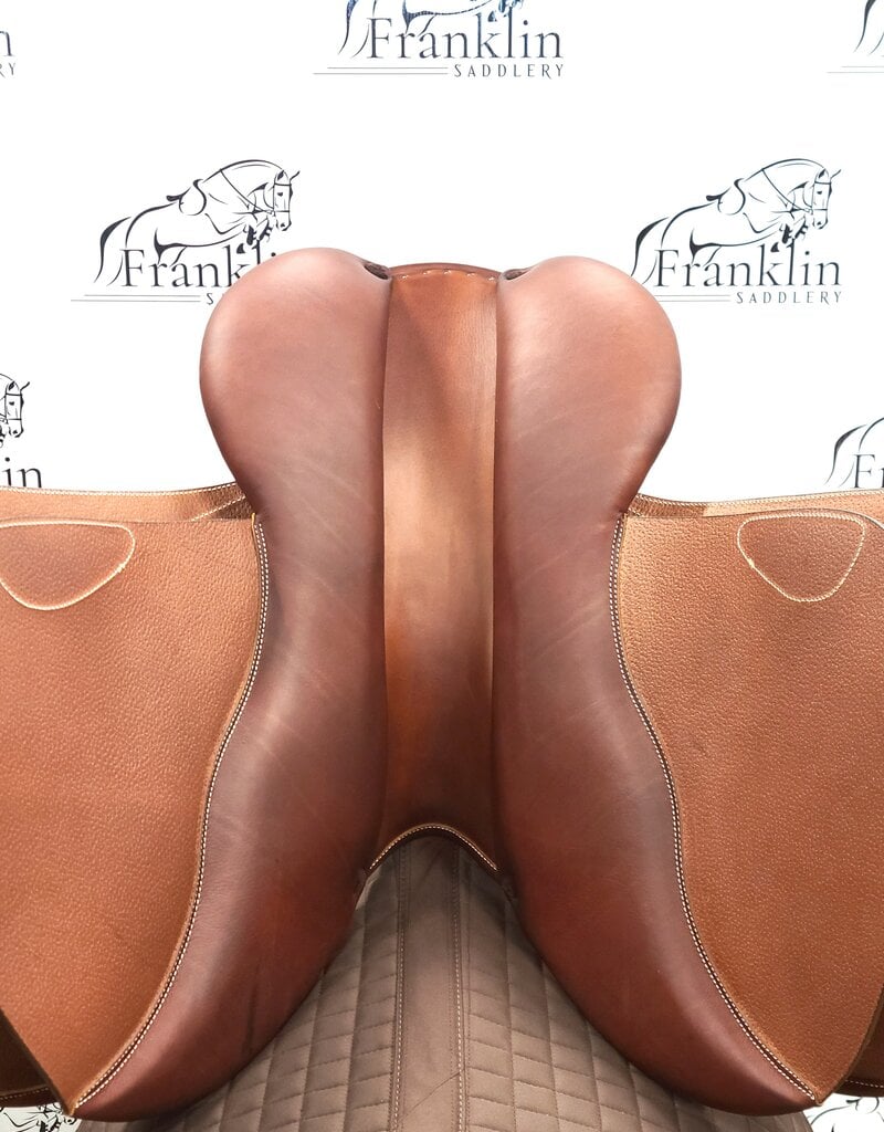 Butet Butet Premium Integrated P 16.5" Seat 2.25 Flap Standard Tree Gold Saddle