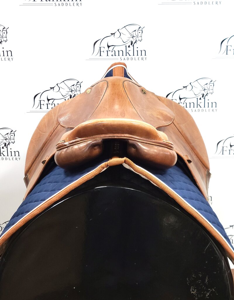 M. Toulouse Annice Saddle 17" Seat Consignment #875
