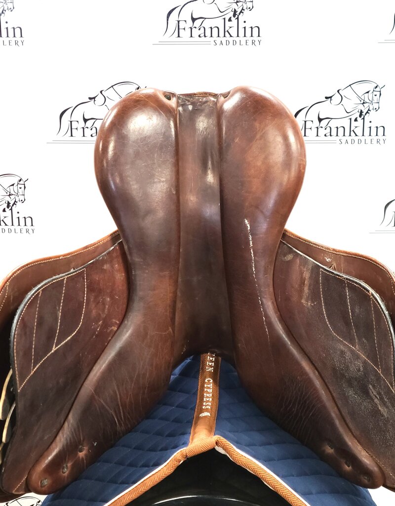 M. Toulouse Annice Saddle 17" Seat Consignment #875