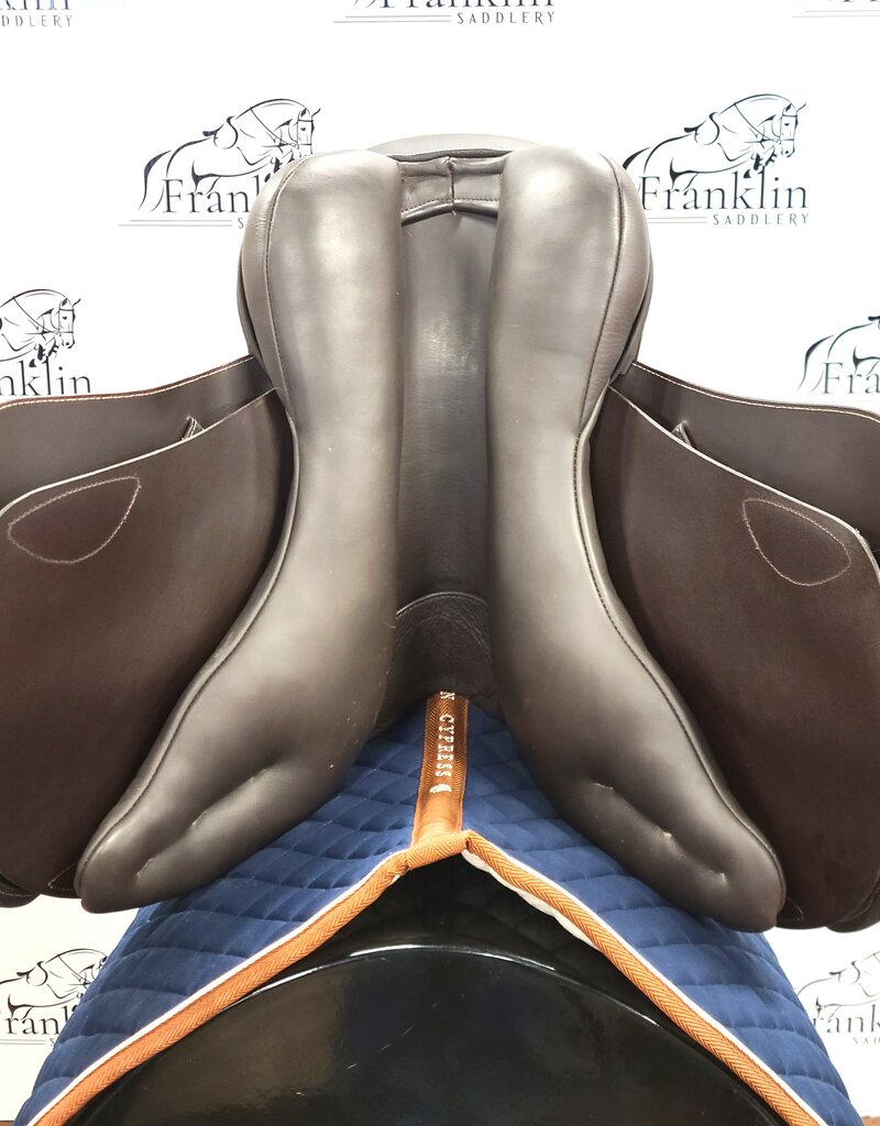 Bliss Loxley Jump LX Saddle 17.5" Seat Consignment #872