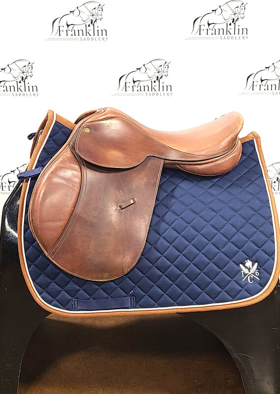 Northrun Ashland All Purpose Saddle 17" Seat Consignment #877