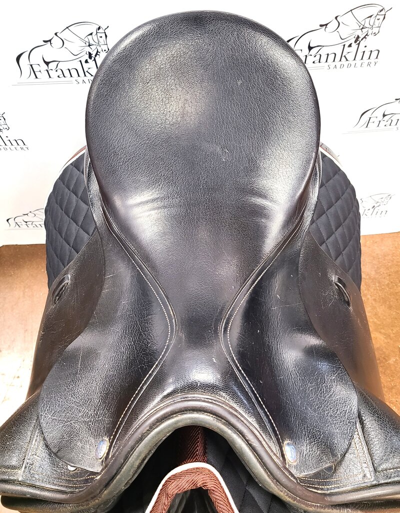 Ryder Legacy Dressage Saddle 18" Seat Consignment #881