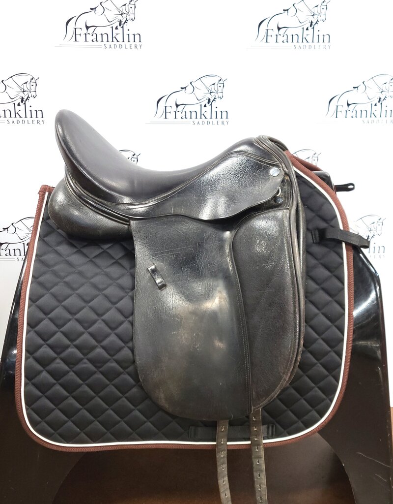 Ryder Legacy Dressage Saddle 18" Seat Consignment #881