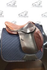 Devoucoux Socoa Jumping Saddle 17.5" Seat Consignment #883