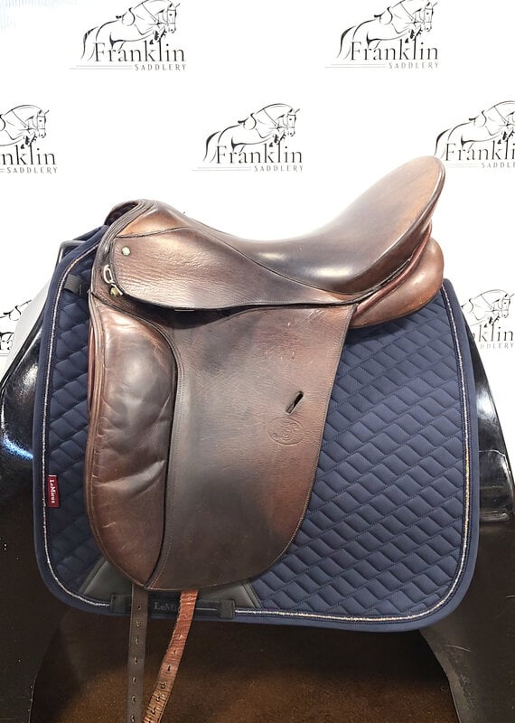 JES Elite Dressage Saddle 18.5" Seat Consignment #885