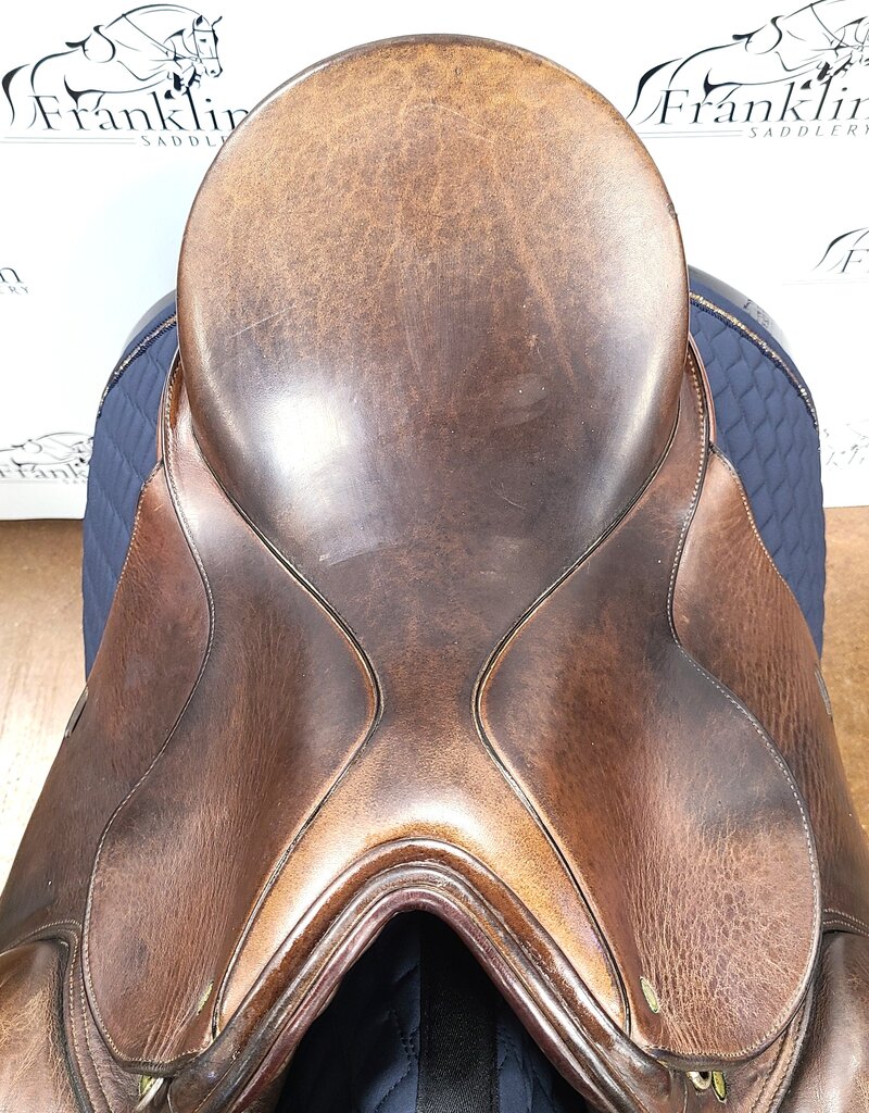 JES Elite Dressage Saddle 17" Seat Consignment #886