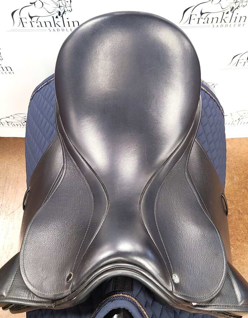 County Custom Dressage Saddle 17.5" Seat Consignment #889