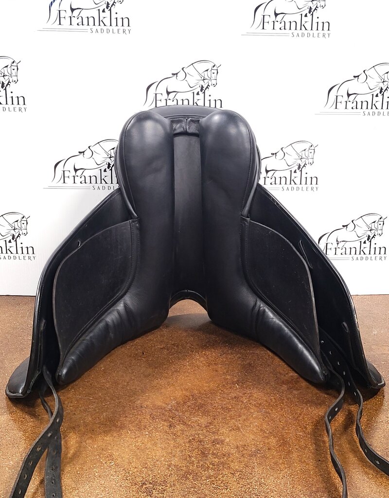 County Custom Dressage Saddle 17.5" Seat Consignment #889