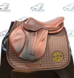 Butet Used Premium Integrated Butet L 16.5" Seat 2.75 Flap Standard Tree Gold Saddle
