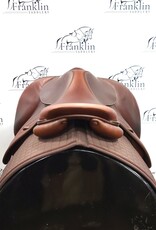 Butet Used Premium Integrated Butet L 16.5" Seat 2.75 Flap Standard Tree Gold Saddle