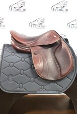 Schleese UniLight Hunt Seat Saddle 17" Seat Consignment #894