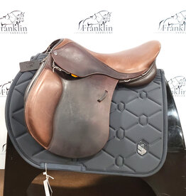 Bliss Loxley Jumping Saddle 18" Seat Consignment #899