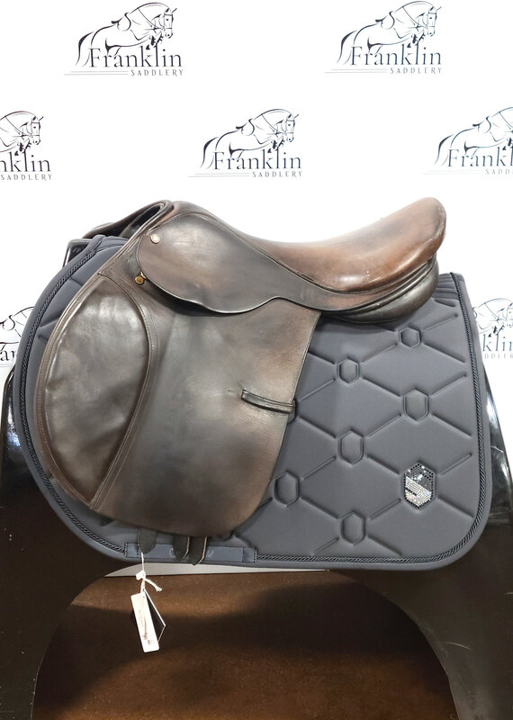 Black Country All Purpose English Saddle 17" Seat Consignment #898