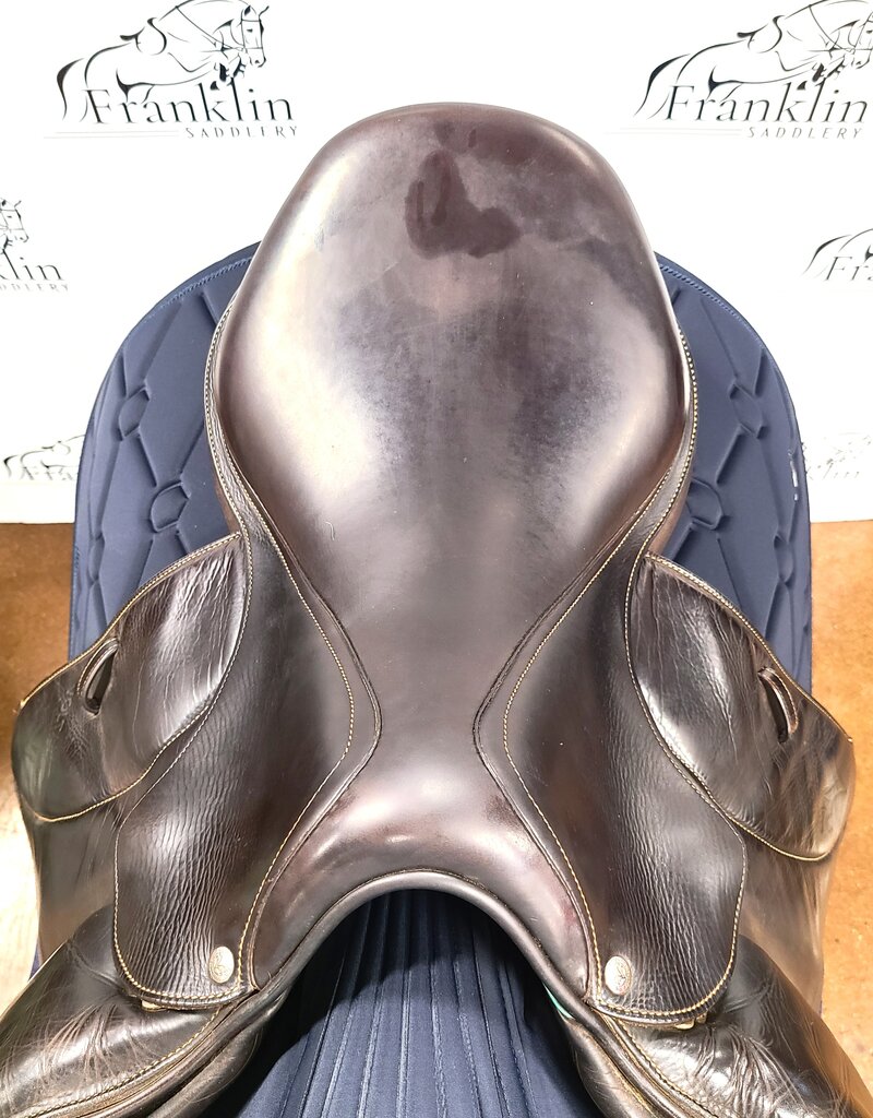 Voltaire Palm Beach Jumping Saddle 17.5" Seat Consignment #902