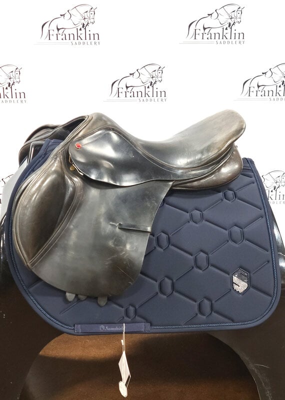 Albion All Purpose English Saddle 17.5" Seat Consignment #900