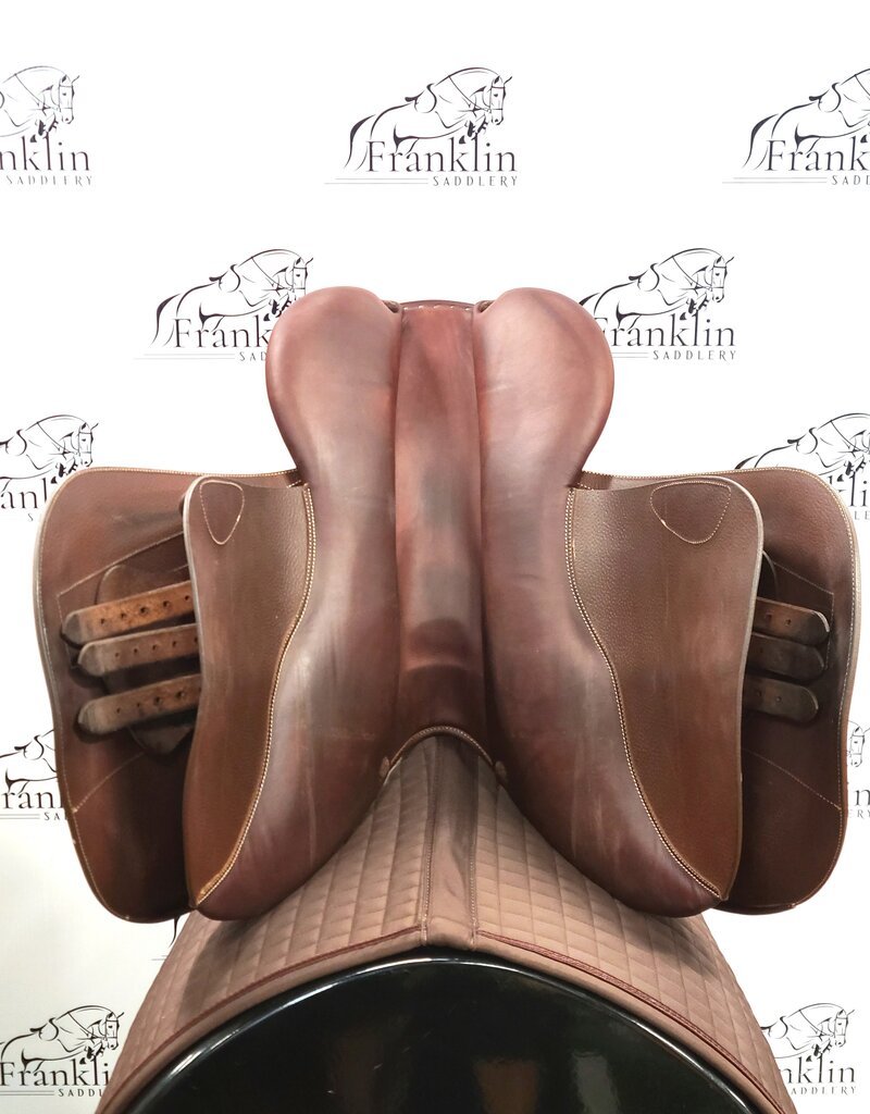 Butet Butet Premium Integrated L 17" Seat 2.25 Flap Wide Tree DF Gold Saddle
