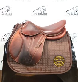 Butet Used Butet Premium Integrated M 17.5" Seat 2 Flap Wide Tree DTF Gold Saddle Consignment #661