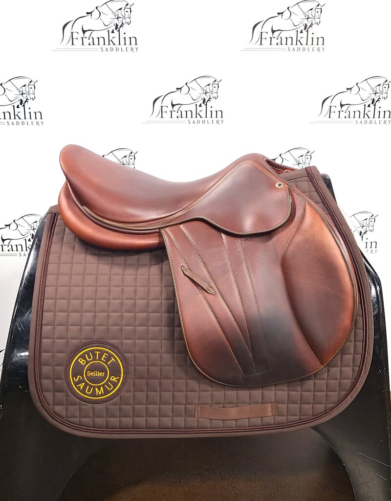 Butet Used Butet Premium Integrated M 17.5" Seat 2 Flap Wide Tree DTF Gold Saddle Consignment #661