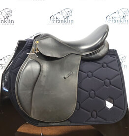 Collegiate All Purpose Saddle 18" Seat Consignment #904