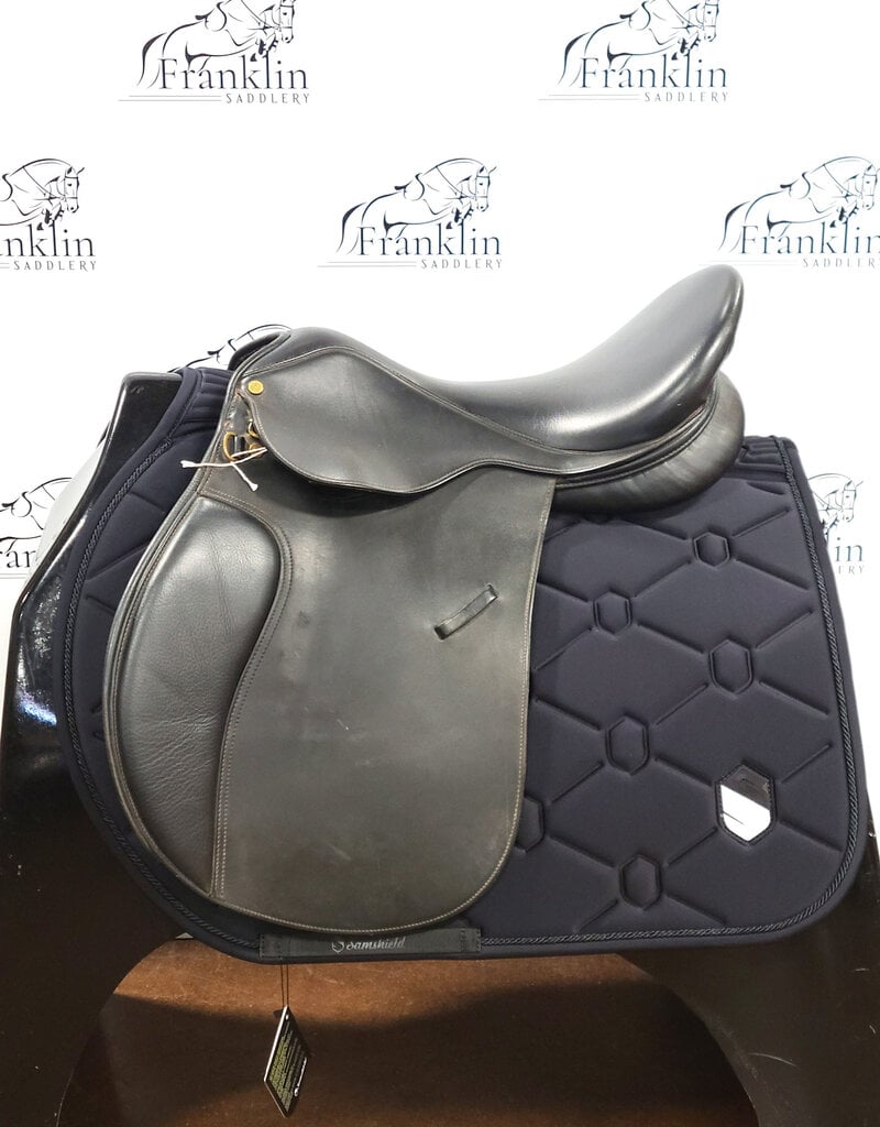 Collegiate All Purpose Saddle 18" Seat Consignment #904