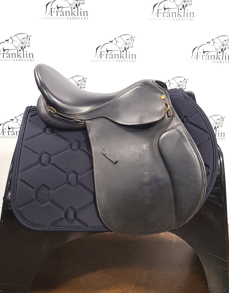 Collegiate All Purpose Saddle 18" Seat Consignment #904
