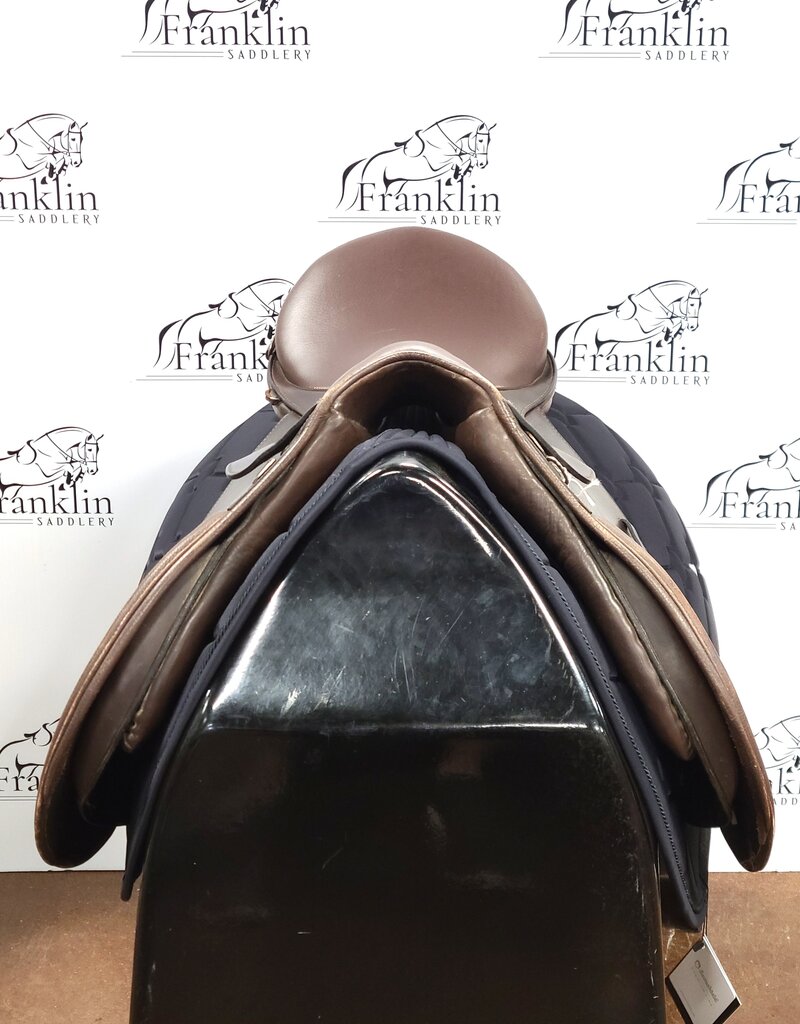 Collegiate All Purpose Saddle 17" Seat Consignment #905
