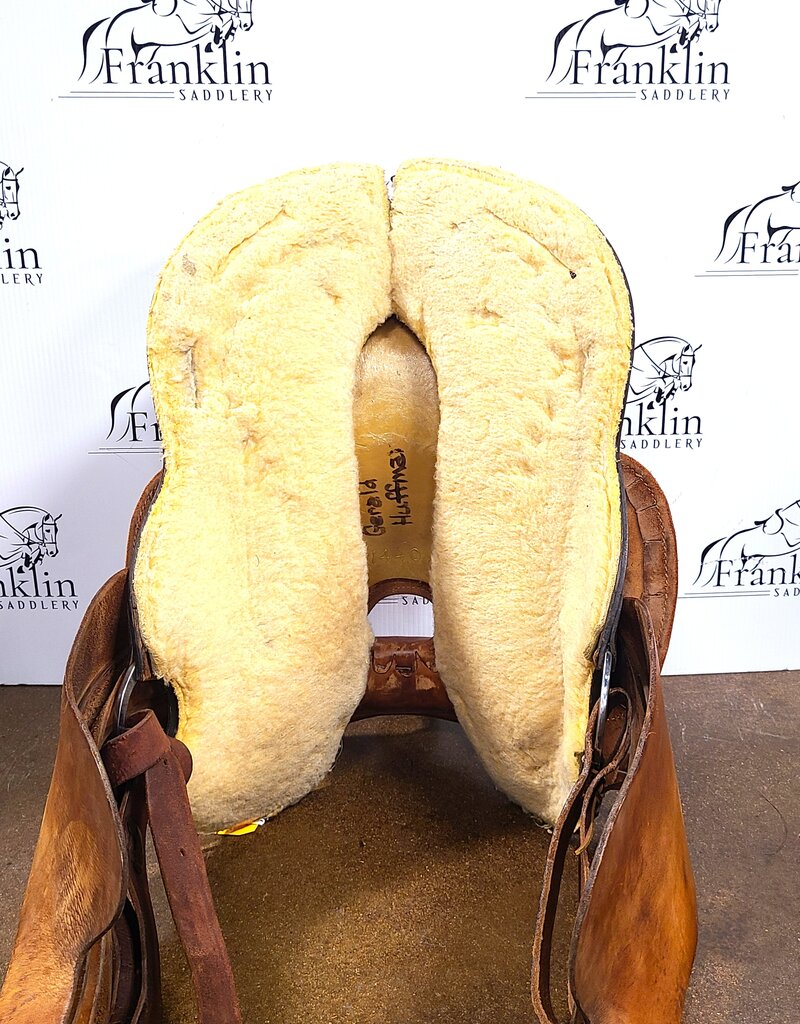 Double R Western Trail Saddle 14.5" Seat Consignment #916