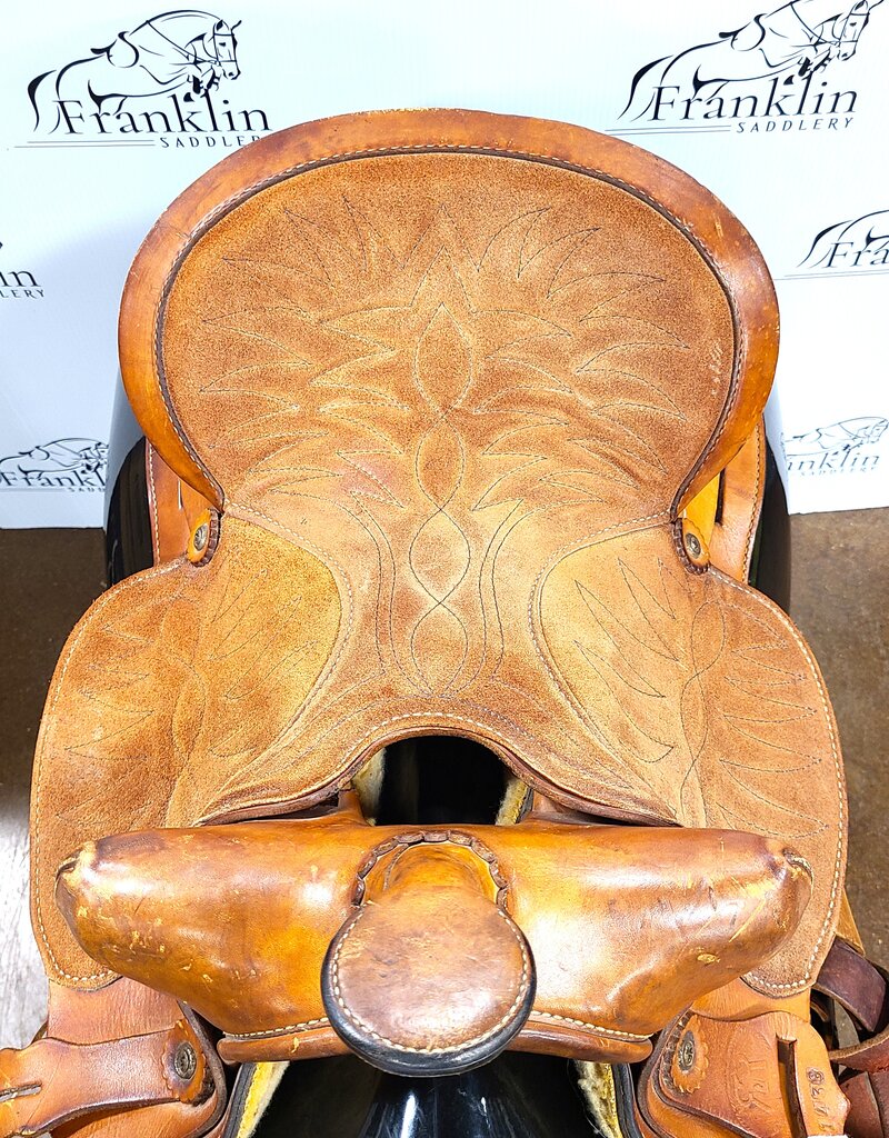 Double R Western Trail Saddle 14.5" Seat Consignment #916