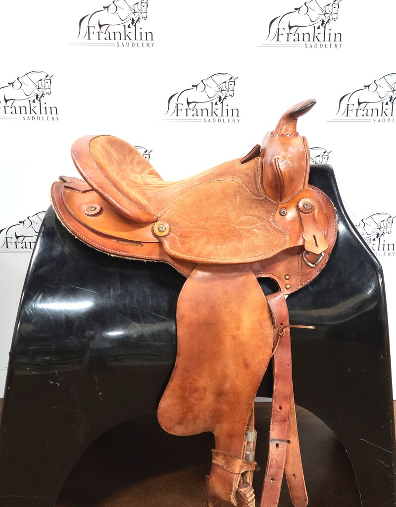 Double R Western Trail Saddle 14.5" Seat Consignment #916