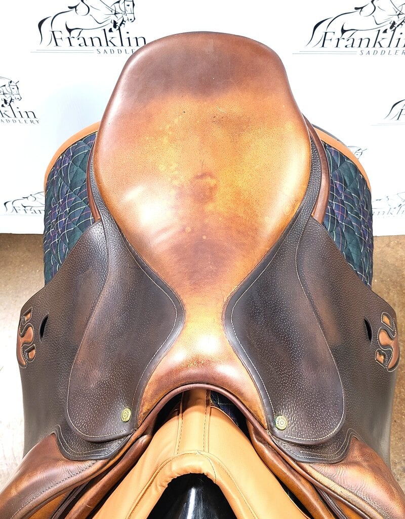 Bruno Delgrange Close Contact Saddle 17.5" Seat Consignment #918