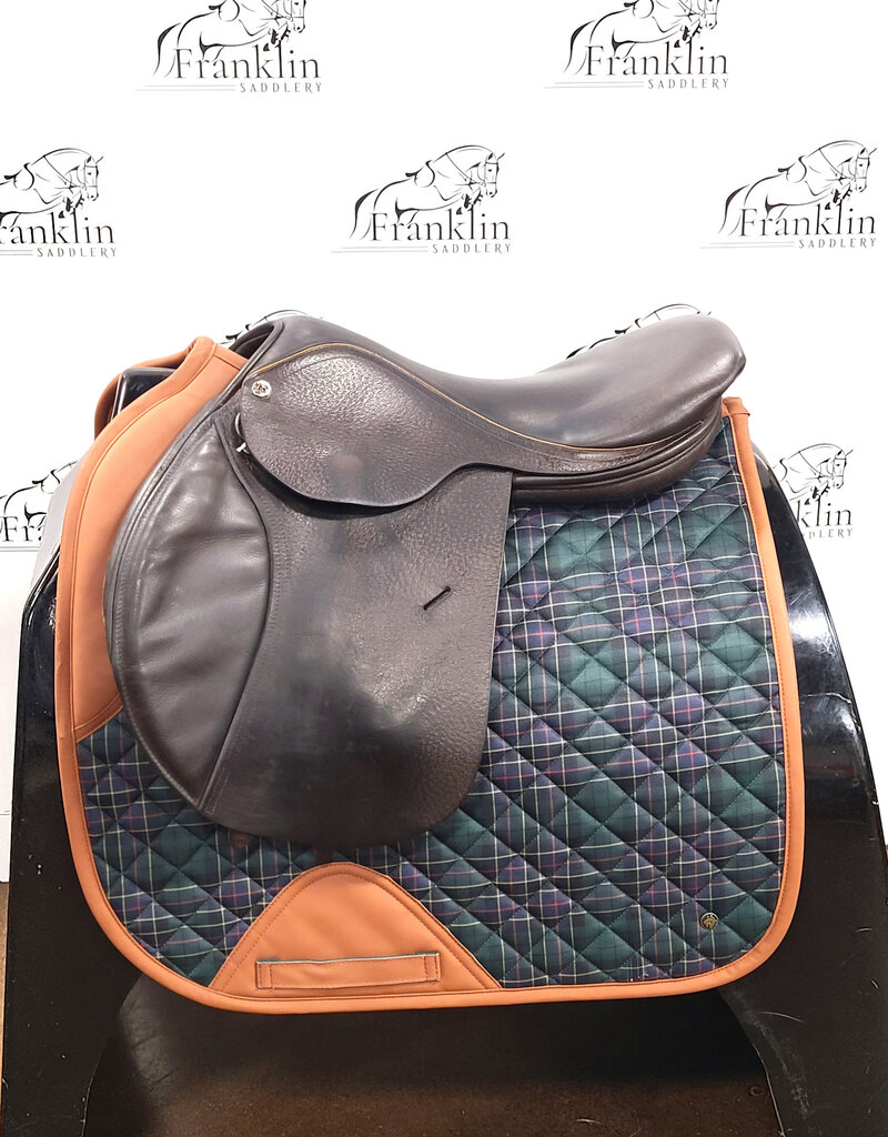 Cliff Barnsby Pegasus Jumping Saddle 17.5" Seat Consignment #921