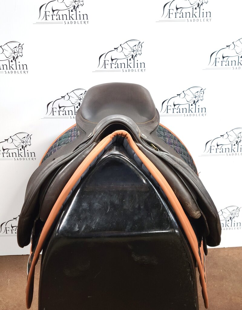 Cliff Barnsby Pegasus Jumping Saddle 17.5" Seat Consignment #921